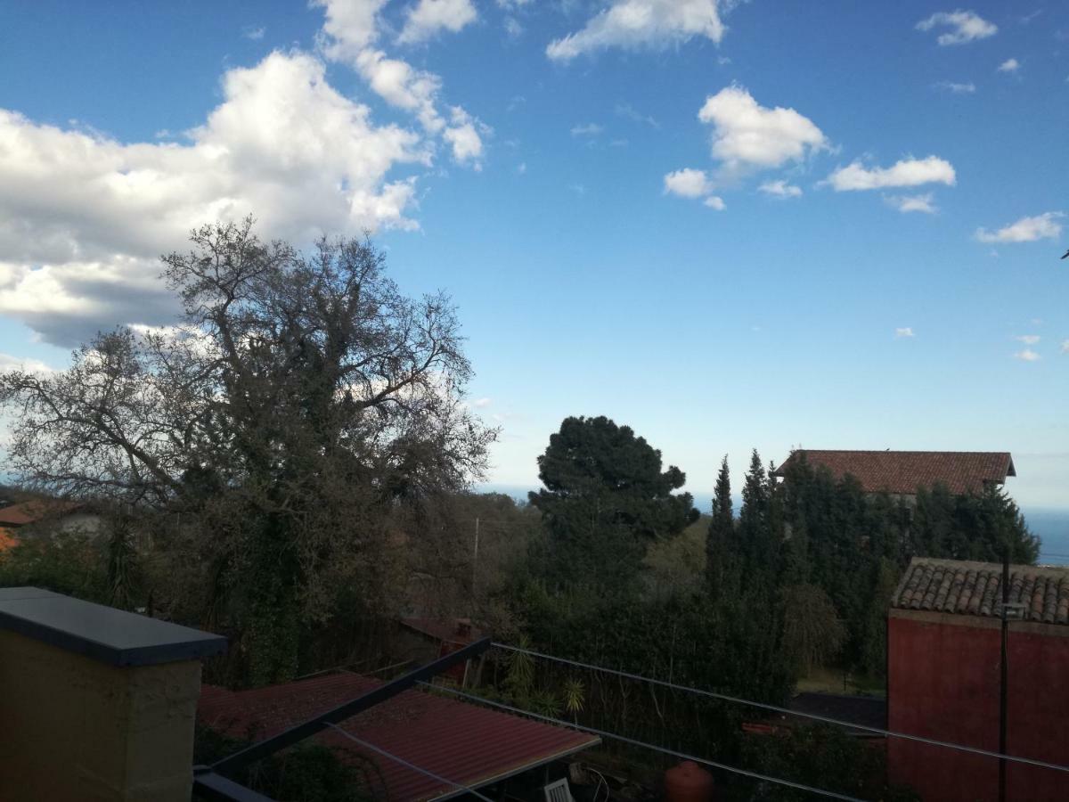 Casa Vacanza Petrulli Zafferana Etnea Luaran gambar
