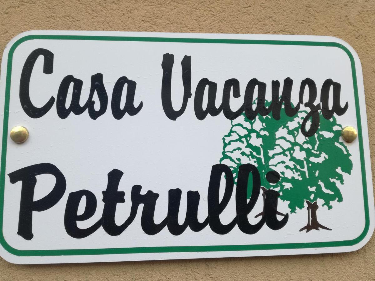 Casa Vacanza Petrulli Zafferana Etnea Luaran gambar